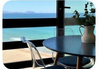 Apartment in Playa Muchavista. Vivienda en primera línea de playa con vistas al mar