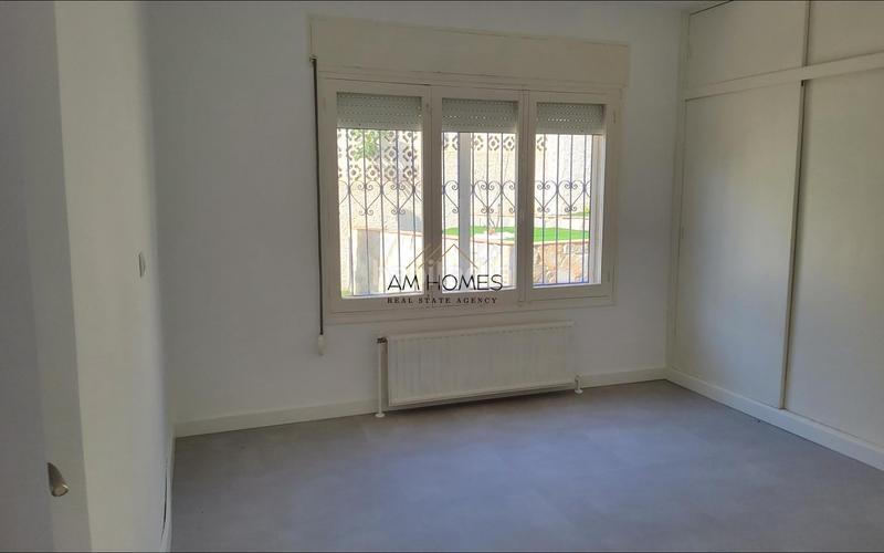 Foto dc37c0e3-5f9e-409b-91cc-768d00dd16f2. Casa amb calefacció aparcament a Pueblo Español-Coveta Fumá Campello (el)