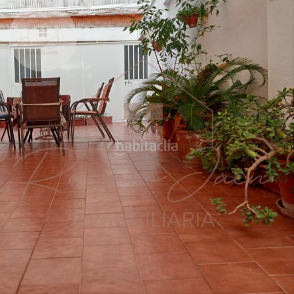 Foto 28a79719-cade-44a1-a229-cdfcbf013a7a. Pis a Ctra. Circunvalación - La Magdalena Jaén