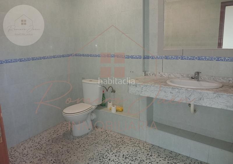 Foto dbf28010-c65d-4917-9287-07e365955294. Geschäftsraum in San Ildefonso - Catedral Jaén