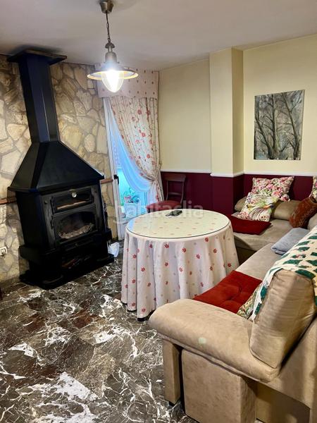 Foto 9ffe130d-52fc-47b9-a803-a51f0fb28050. Haus mit kamin parking in Ctra. Circunvalación - La Magdalena Jaén