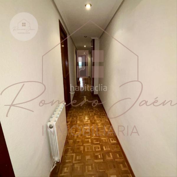 Foto db00ca37-0927-43f9-9702-f458612e1ef8. Appartamento con riscaldamento in San Bartolomé - Millán de Priego Jaén