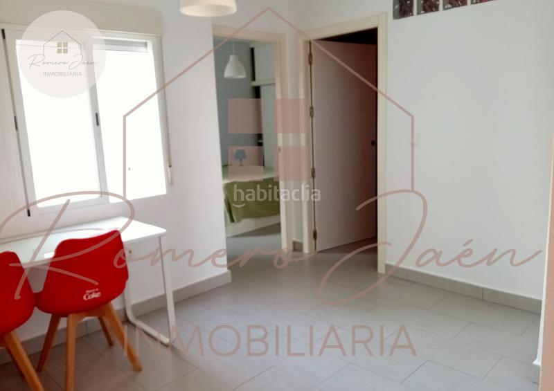 Foto d4989e19-d51d-41a0-b1bc-880f9f47ab43. Appartement dans Ctra. Circunvalación - La Magdalena Jaén