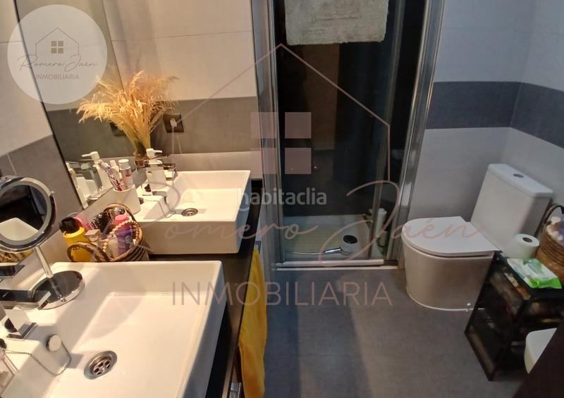 Foto a77a37ef-c8a7-47fe-90cc-1f286dd3d6f7. Piso en El Valle - Universidad Jaén