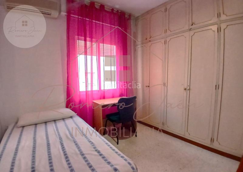 Foto 018e0ac6-1b7a-4603-97bf-b3a53c47b55f. Miete etagenwohnung in Peñamefecit - Avda Barcelona Jaén