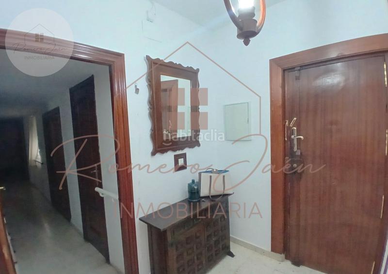 Foto f616009b-0739-4782-86d3-8ba2ac9de593. Miete etagenwohnung in Peñamefecit - Avda Barcelona Jaén
