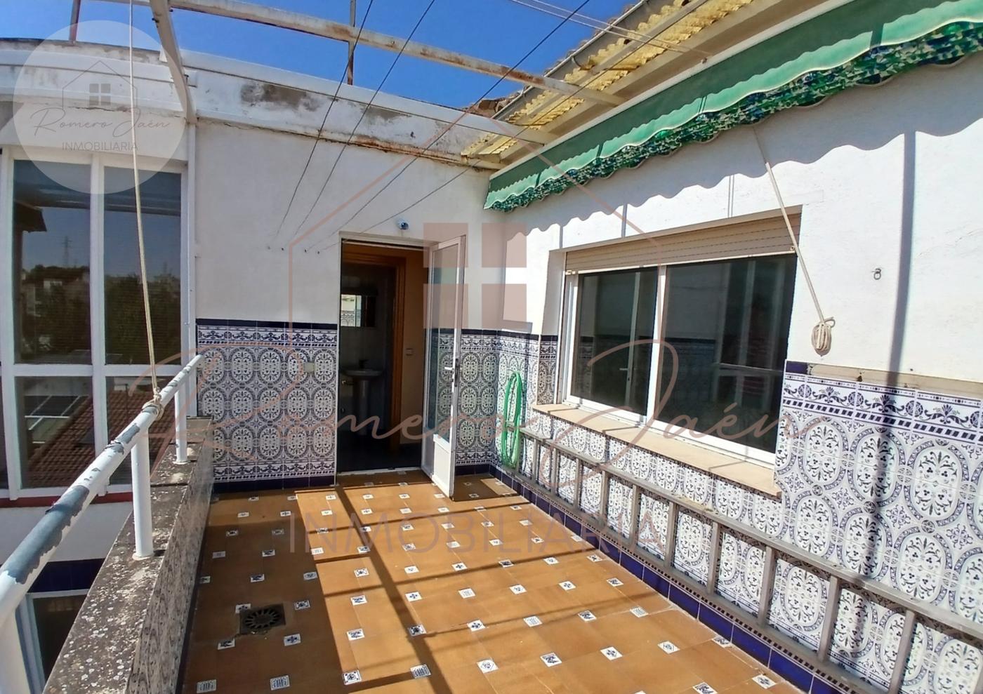 Casa jardn Jan