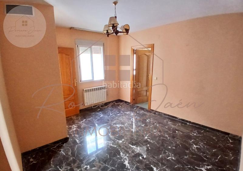 Foto f70f3b68-ffac-4c4a-9a4c-a104eacacfe2. Casa amb aparcament a San Ildefonso - Catedral Jaén
