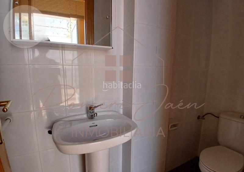 Foto 4144443f-9a4a-4d9c-83c7-1eeb8390dccc. House with parking in San Ildefonso - Catedral Jaén