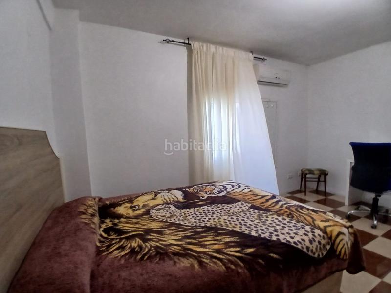 Foto b5c2e423-d1cf-4210-91f3-7a0517d612b1. Location appartement dans Ctra. Circunvalación - La Magdalena Jaén
