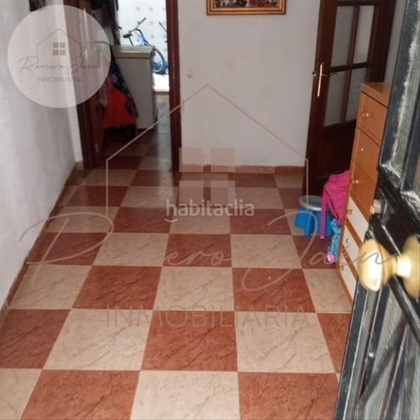 Foto 2c8f1ea6-07ef-443d-9050-a0bad19c47b1. Maison dans Ctra. Circunvalación - La Magdalena Jaén