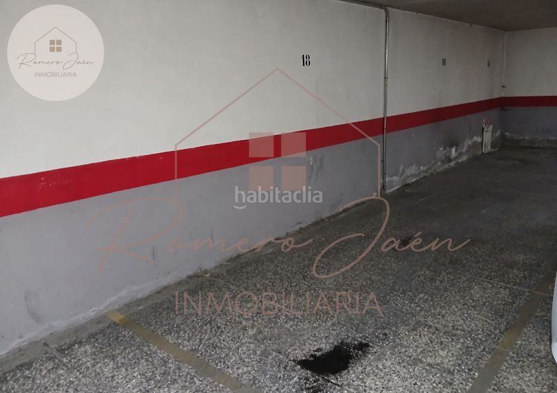 Foto b2dd18d7-c4e4-4e80-9c10-dd668e3a0d9a. Aparcament cotxe a Ctra. Circunvalación - La Magdalena Jaén