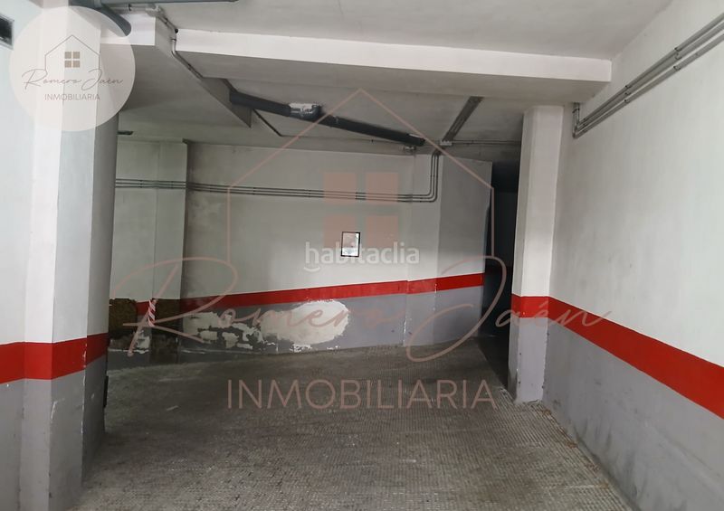 Foto 42137f6a-b7d7-42a6-9fdf-d3efb2c12a90. Posto auto in Ctra. Circunvalación - La Magdalena Jaén