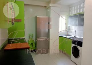 Flat in Ctra. Circunvalación - La Magdalena. Oportunidad