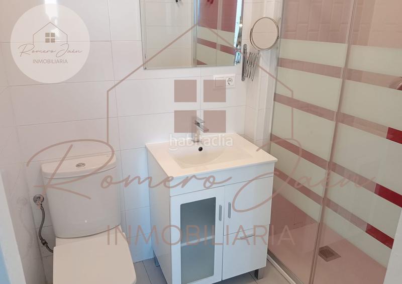 Foto f18dab88-e5c9-4323-b378-344f40721b9f. Pis a Ctra. Circunvalación - La Magdalena Jaén