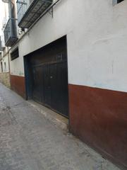 Parking voiture à San Bartolomé - Millán de Priego