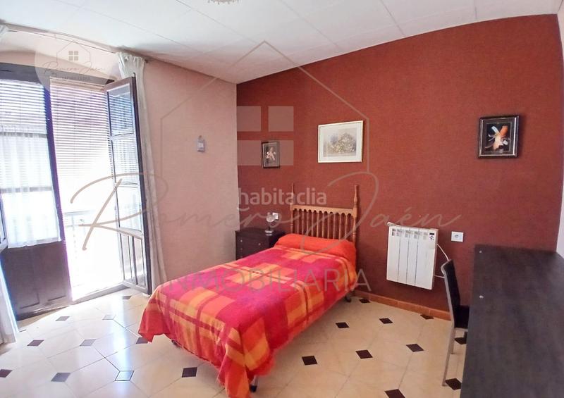 Foto 161b7ddd-09ed-4360-8714-62948ed5b5cd. Casa en Ctra. Circunvalación - La Magdalena Jaén