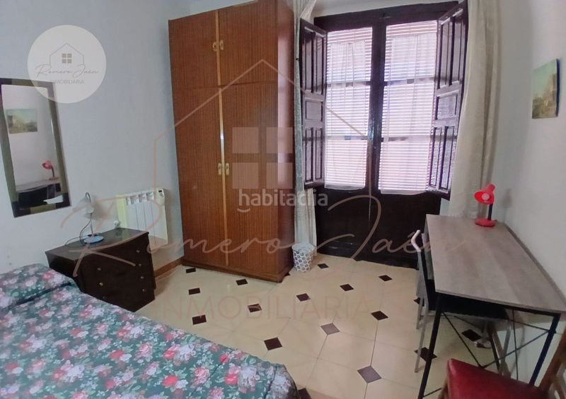Foto 13fb6efa-5b5d-4486-a98a-fa935f849f35. Casa amb calefacció a Ctra. Circunvalación - La Magdalena Jaén