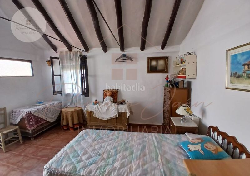 Foto 675582bc-6c3c-4a1b-9a68-5e655d96708c. Casa amb calefacció a Ctra. Circunvalación - La Magdalena Jaén