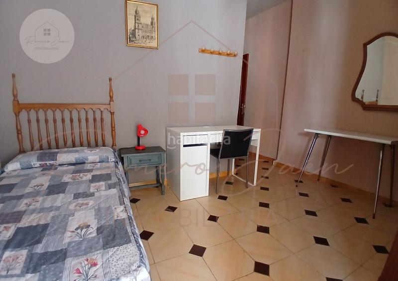 Foto ce55a9d2-fa64-4fc1-a797-d1aa16679884. House with heating in Ctra. Circunvalación - La Magdalena Jaén