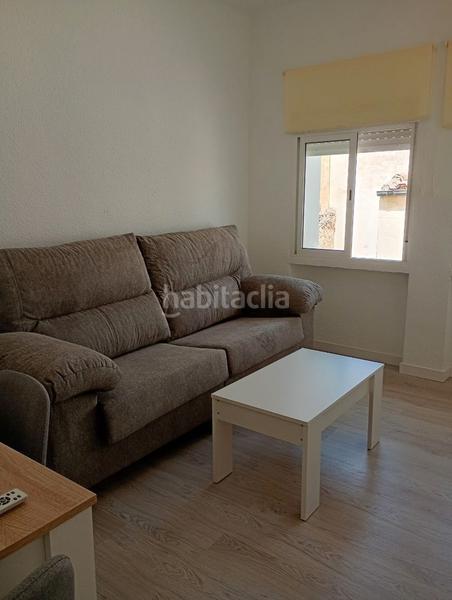Foto 7b640ddf-e065-4d99-8f8c-88d26c63a2a0. Location appartement dans San Felipe - El Almendral - La Merced Jaén