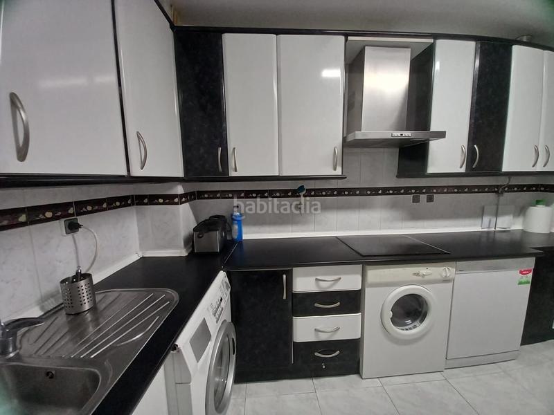 Foto 04108bf8-2747-446a-a268-9eb46acf6c2b. House in Ctra. Circunvalación - La Magdalena Jaén