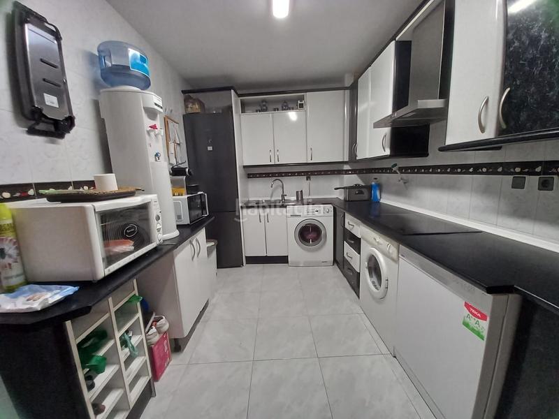 Foto 3b5d1f83-810a-411e-a5cc-f938d25e6a6e. Maison dans Ctra. Circunvalación - La Magdalena Jaén