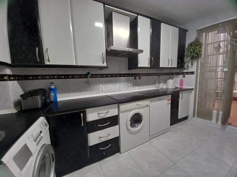 Foto 7e69bd41-f0b0-4607-82e3-a19dc492c233. Maison dans Ctra. Circunvalación - La Magdalena Jaén