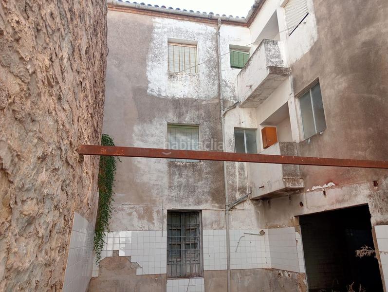 Foto 3b440023-0b63-4d4b-8f84-1a8b76f697aa. Edificio in San Felipe - El Almendral - La Merced Jaén