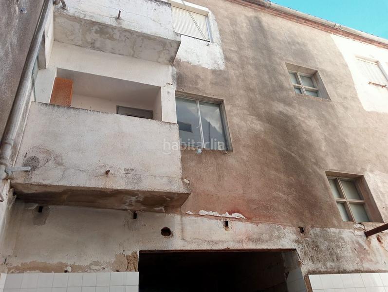 Foto 8bdf0b6d-506f-4f5a-aa3e-d7e6e0329271. Edificio in San Felipe - El Almendral - La Merced Jaén