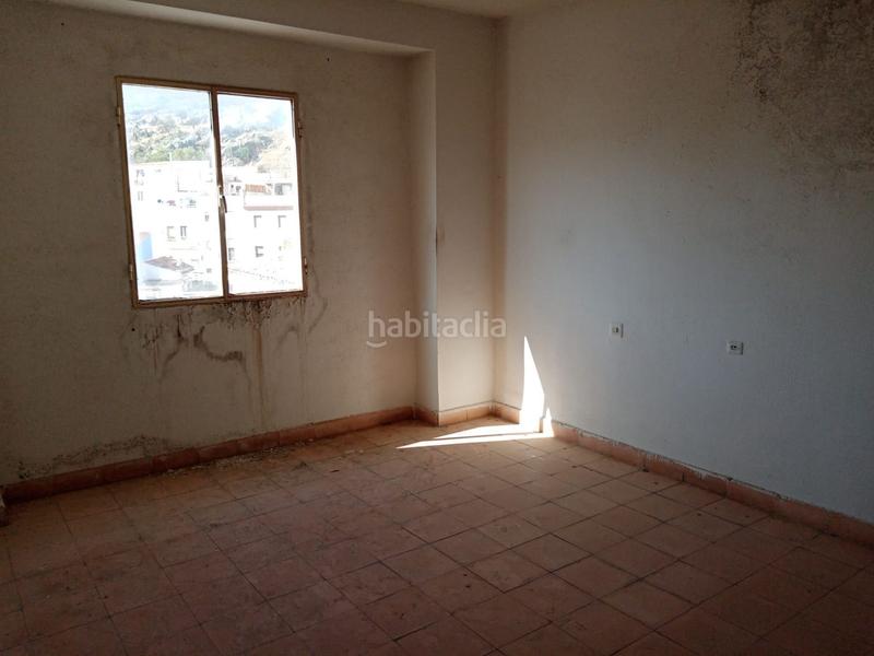 Foto cf2b3b44-187b-4f99-95eb-7f92a987cf83. Edificio in San Felipe - El Almendral - La Merced Jaén