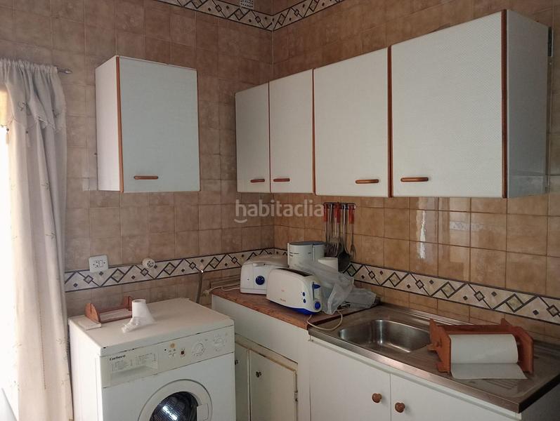 Foto 23ea2407-cad5-4dad-9e09-ddfa16b3b680. Edificio en San Felipe - El Almendral - La Merced Jaén