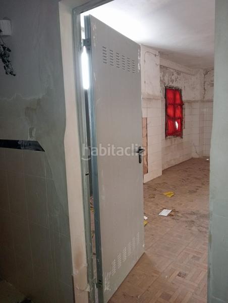 Foto f0fc3dbb-8b01-4caf-aa0c-45712adad97d. Edificio en San Felipe - El Almendral - La Merced Jaén