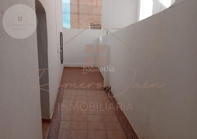 Foto 1b1e4ce0-bf2e-4aba-bc3e-5df88b448bc1. House with heating in San Felipe - El Almendral - La Merced Jaén