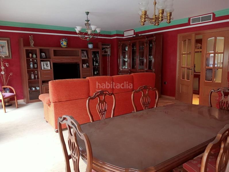 Foto c128ba4c-6512-414a-934f-ff1c799cd8a5. Affitto appartamento con riscaldamento in Ctra. Circunvalación - La Magdalena Jaén