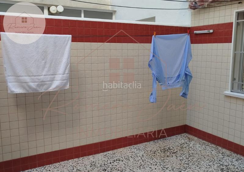 Foto c8f289a6-cab6-4ba9-8d2f-8f4f1dfb6790. Appartamento in Peñamefecit - Avda Barcelona Jaén