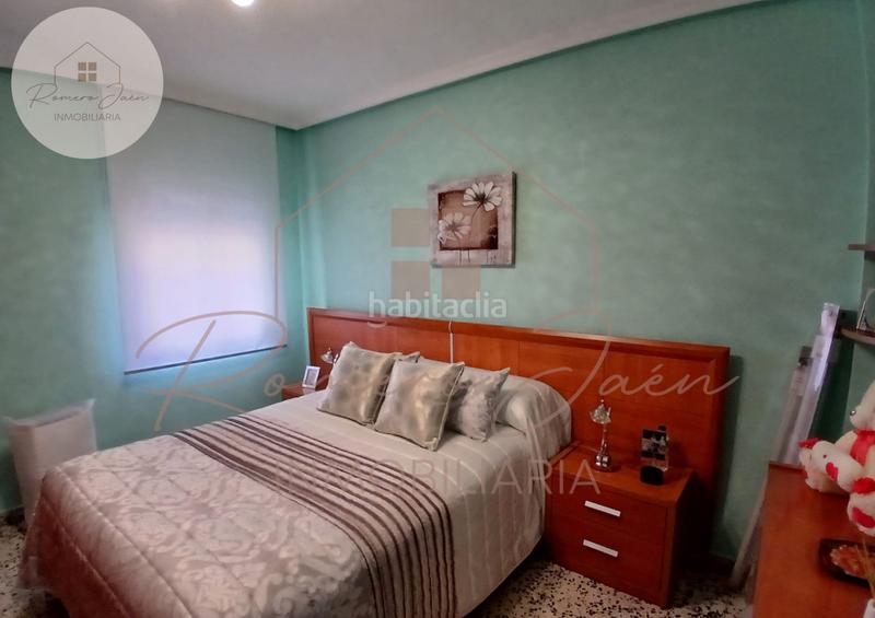 Foto c8e40784-d074-4e46-9fb6-f05c4a1355b8. Flat in Peñamefecit - Avda Barcelona Jaén