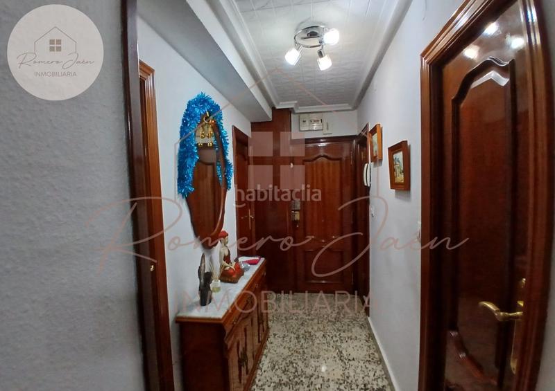 Foto 03a8916e-be52-4528-b89f-e6fc96b2d647. Piso en Peñamefecit - Avda Barcelona Jaén