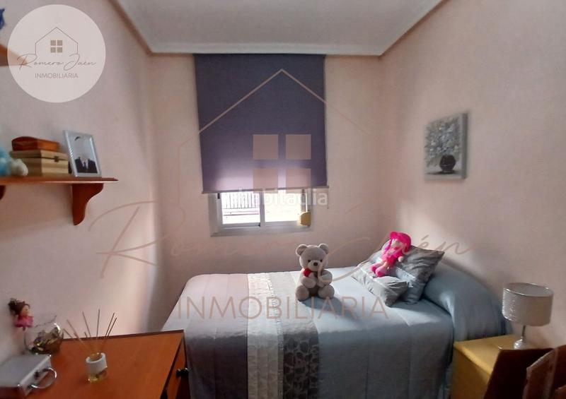 Foto 0e502a40-677f-46fb-8f0e-00e3257982b0. Piso en Peñamefecit - Avda Barcelona Jaén