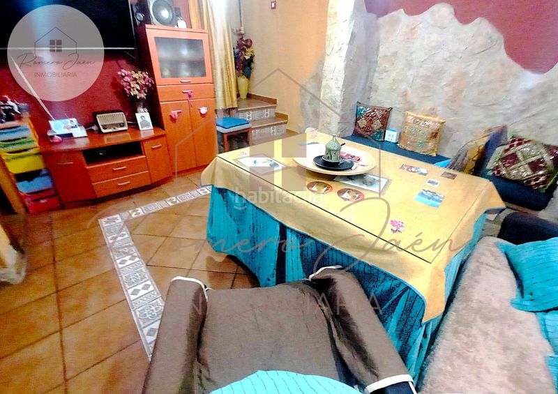 Foto c9df4eec-64c7-4de7-abaa-79c2a4a512ed. Location maison avec chauffage dans Ctra. Circunvalación - La Magdalena Jaén