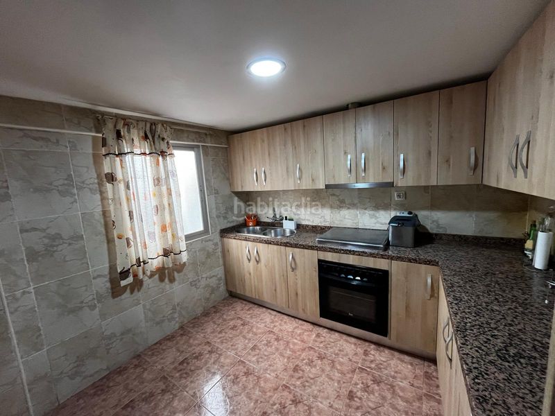 Foto 691a4bdf-82aa-476b-a40c-38cd4d6804b9. Casa a Ctra. Circunvalación - La Magdalena Jaén
