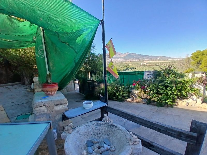 Foto a82c4046-6e60-4cfb-afe1-9f94f9cb69ef. Finca rústica a La Salobreja Jaén