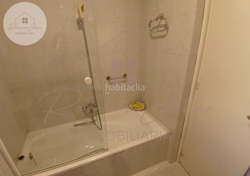Foto 7f535cbd-3926-47d8-8121-4a9b6f10e410. Flat with heating in San Bartolomé - Millán de Priego Jaén