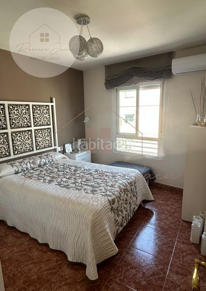 Foto fe3e8132-bd31-4b48-9f4a-dfe97a0a3e11. Pis a Peñamefecit - Avda Barcelona Jaén