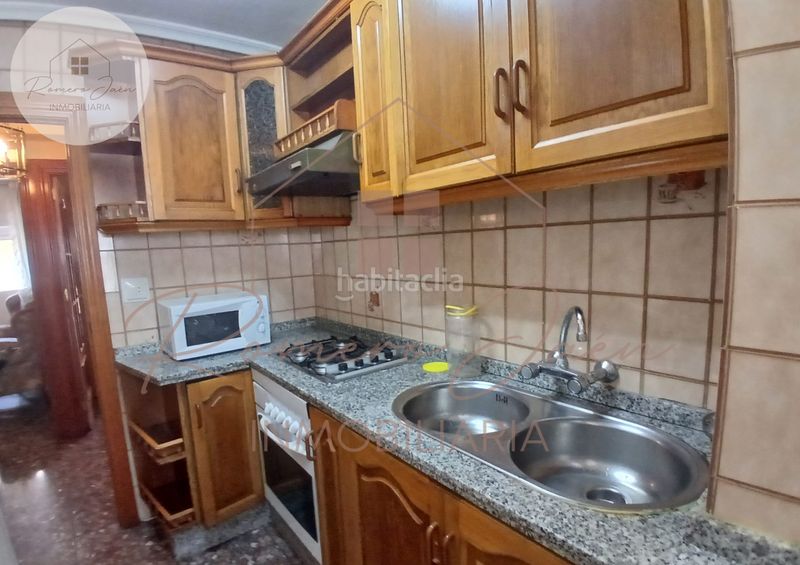Foto 21725e72-d022-4a65-b9c6-2f2ab762297b. Flat in Peñamefecit - Avda Barcelona Jaén