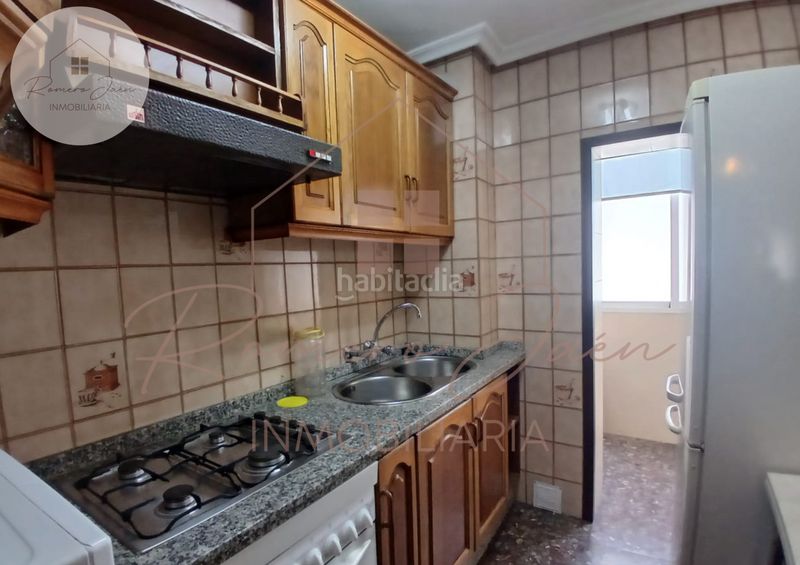 Foto 5294da72-7417-45df-929b-231c23ba6f3a. Flat in Peñamefecit - Avda Barcelona Jaén