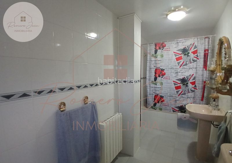 Foto 4bffcd2a-621d-40a8-942b-162f192e226e. Casa adossada amb calefacció piscina a La Salobreja Jaén
