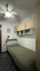 Rent Flat in Peñamefecit - Avda Barcelona. Alquiler habitación estudiante chico
