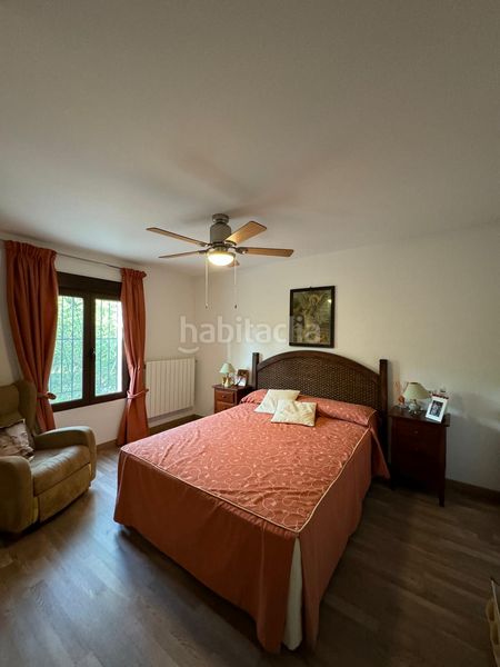Foto 0efe7add-a8fc-42d9-a6ea-d573e602fc3c. Casa  señorial a las afueras en Ctra. Circunvalación - La Magdalena Jaén