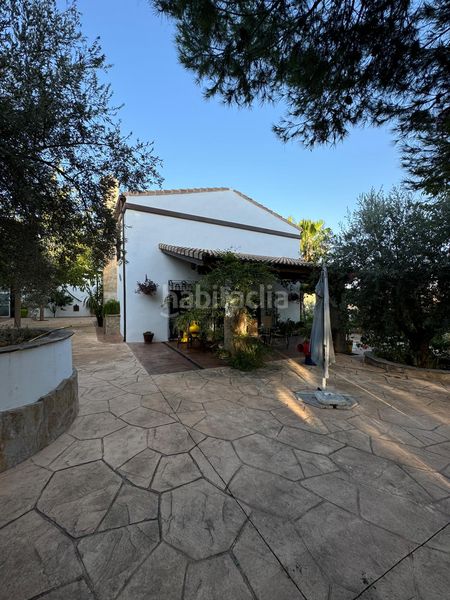 Foto 9ad2a064-cb07-4764-ba4c-f222c80d4e27. Casa  señorial a las afueras en Ctra. Circunvalación - La Magdalena Jaén